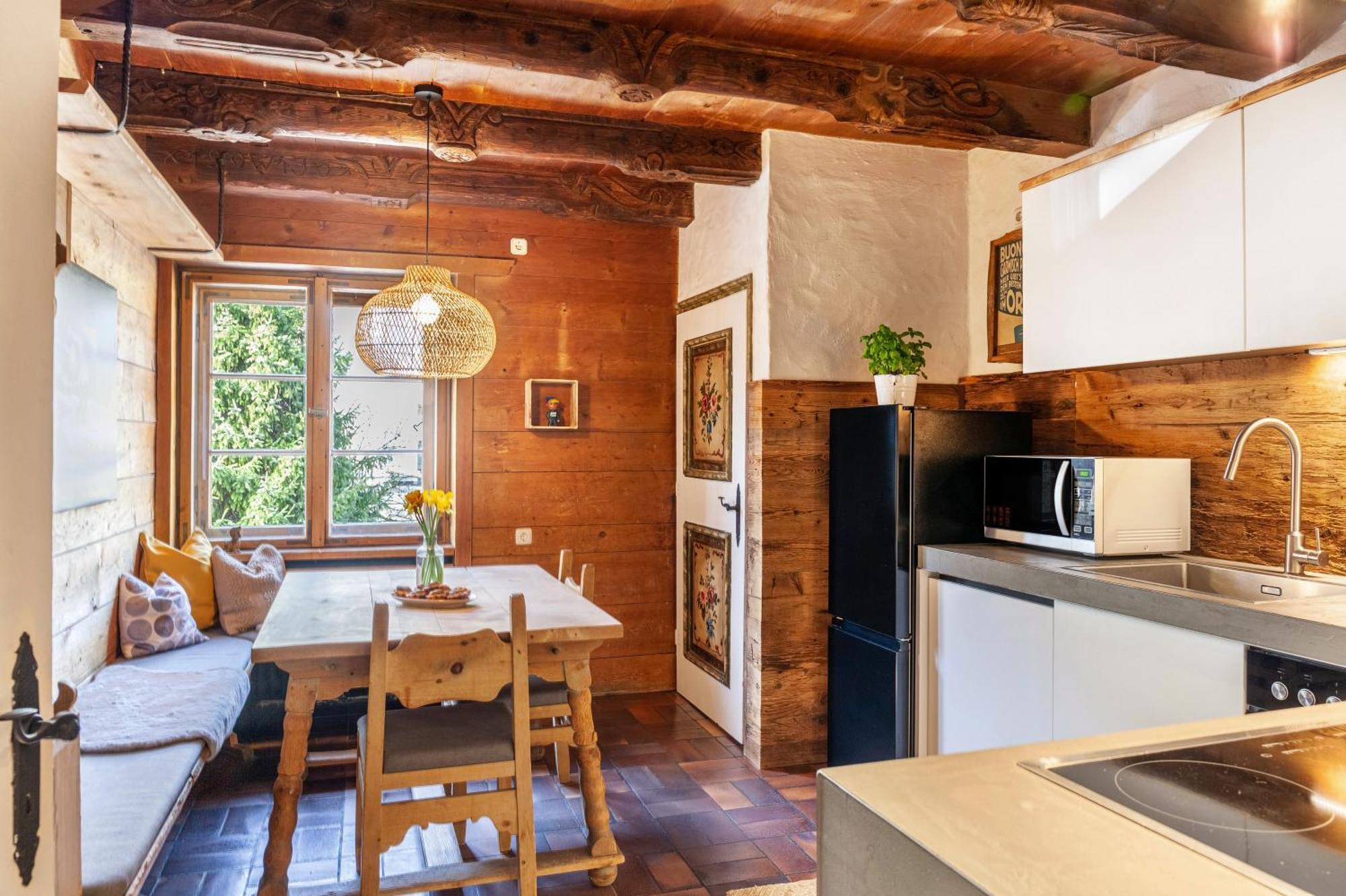 Ferienwohnung Siebzehn35 ガルミッシュ・パルテンキルヒェン エクステリア 写真
